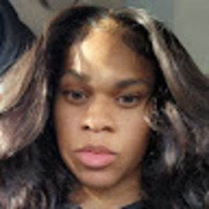 Meet your Posher, Aja